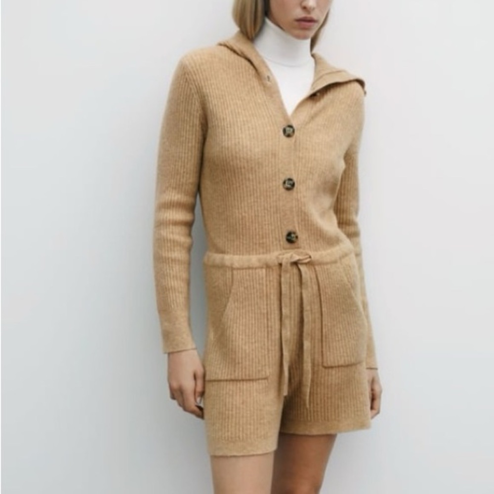 Zara Blogger Favorite Oatmeal Tan Ribbed Knit Sweater Button Down Romper Large L